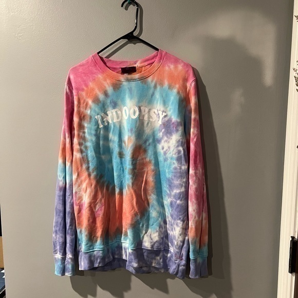 Modern amusement | long sleeve tye dye top - Picture 1 of 5